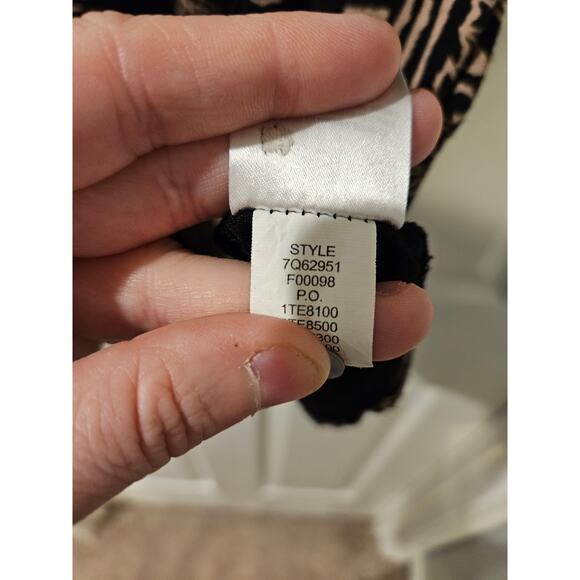 Lucky Brand Boho Blouse Black Tan Floral Print 3X Plus Size Keyhole Top Flow EUC - Picture 4 of 8